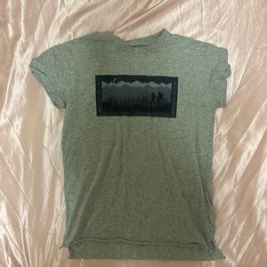Women’s ZYIA small tshirt